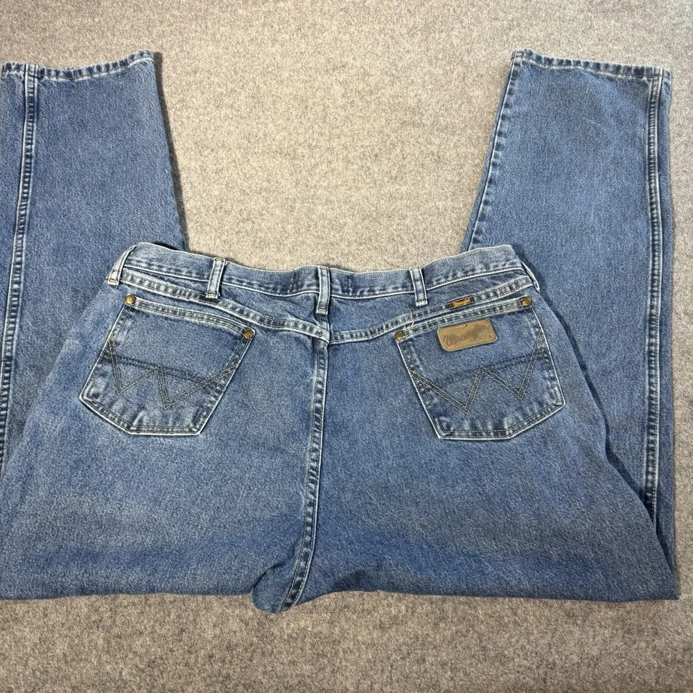 Wrangler tag size